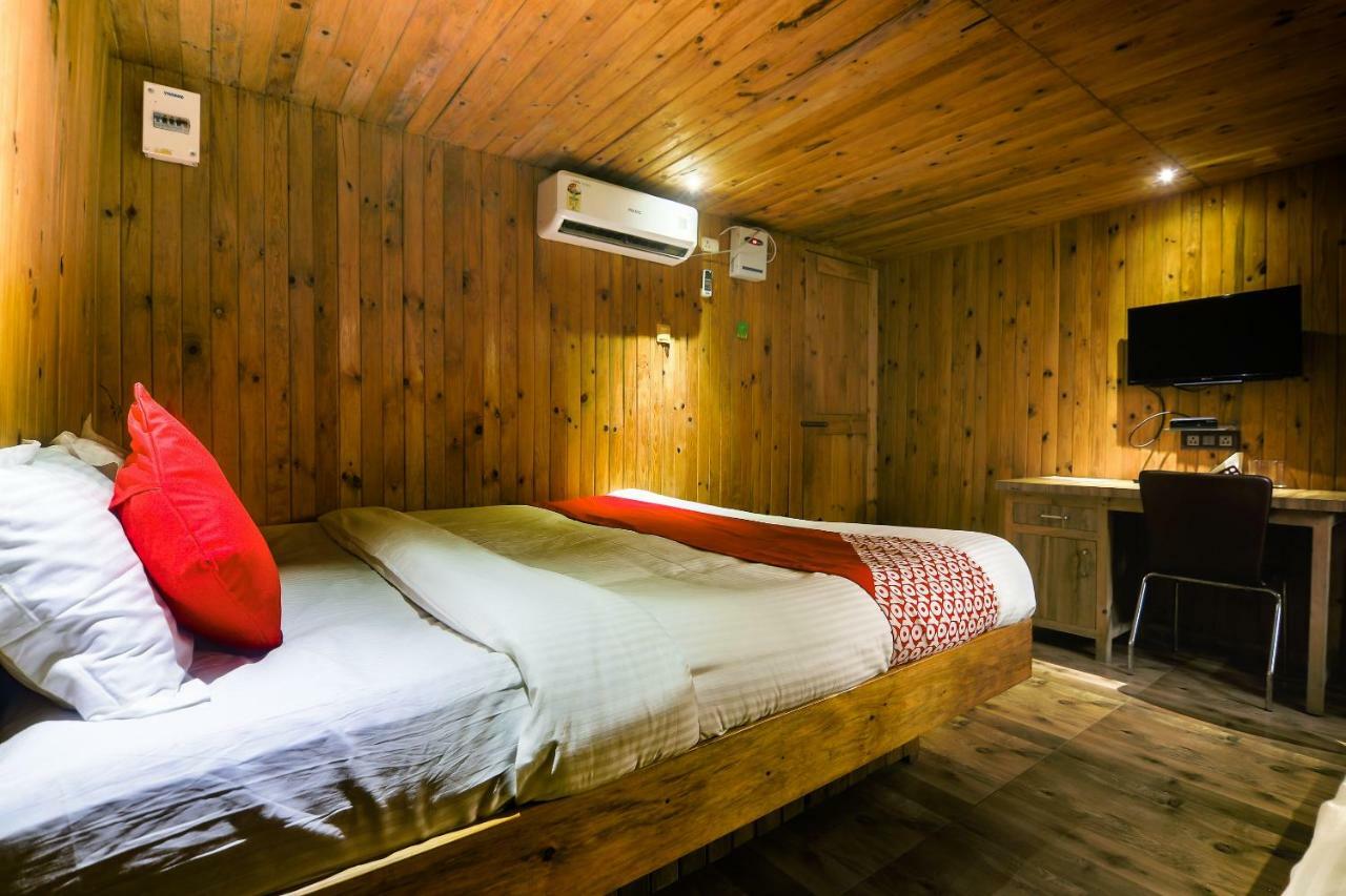 Oyo 36006 Eastern Retreat Otel Nunmati Dış mekan fotoğraf